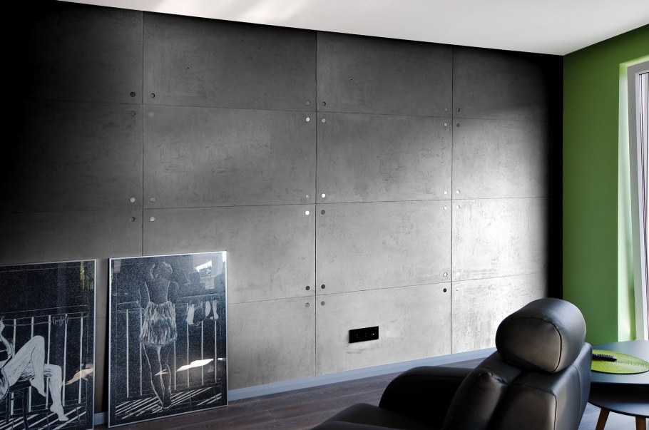 Имитация бетона на стене панели