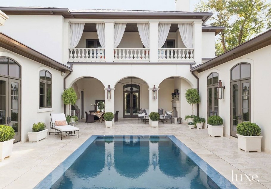 Вилла в средиземноморском стиле в Сочи