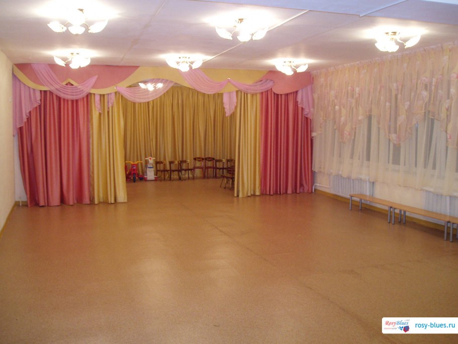 Занавес в музыкальный зал детского сада