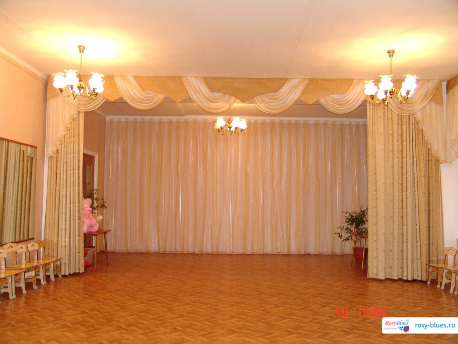 Музыкальный зал в детском саду дизайн стен