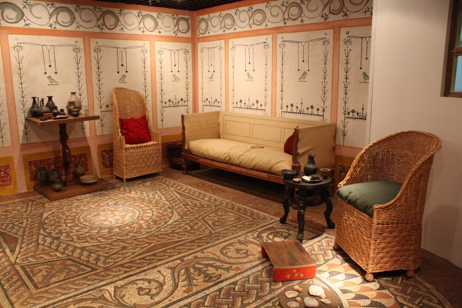 Древнеримский интерьер