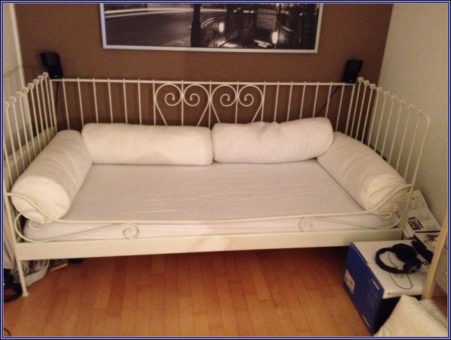 Кушетка ikea Meldal
