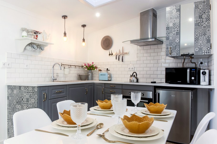 Кухня в стиле лофт и Прованс