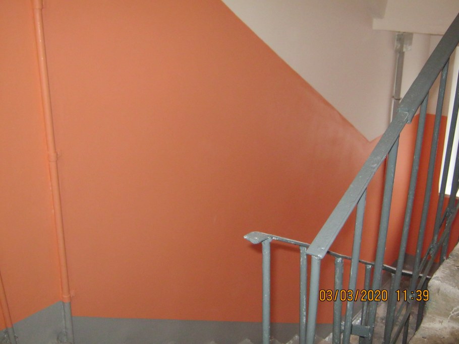 Покраска подъезда многоквартирного дома