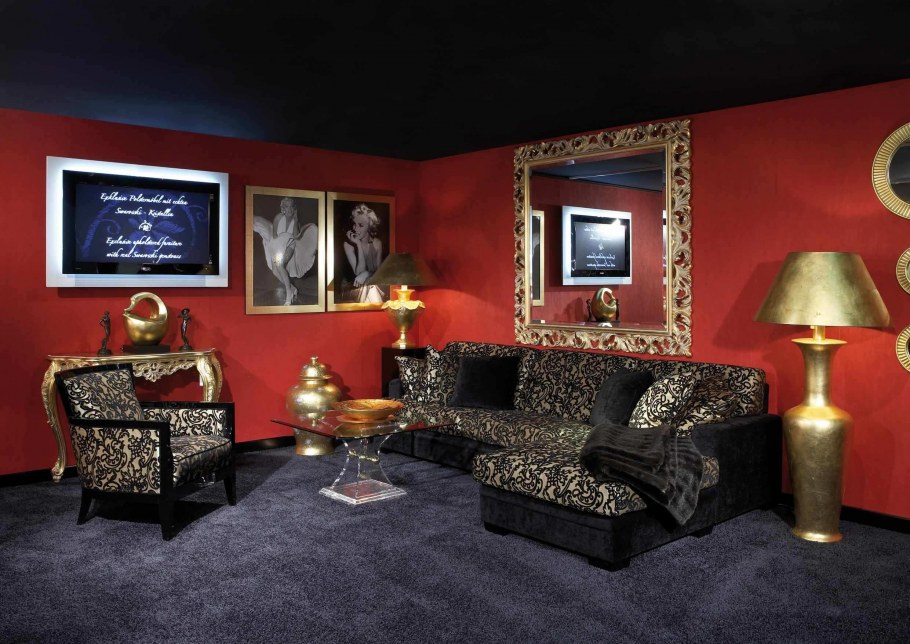 Интерьер красный с золотом