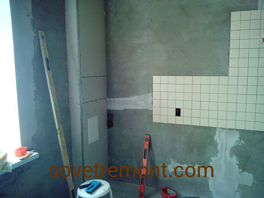 Газовая труба на кухне