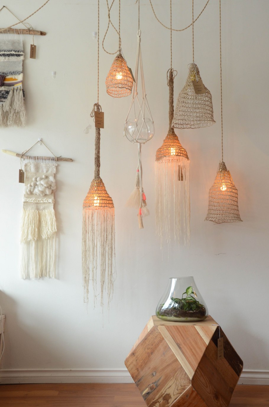 Люстры и абажуры в стиле бохо