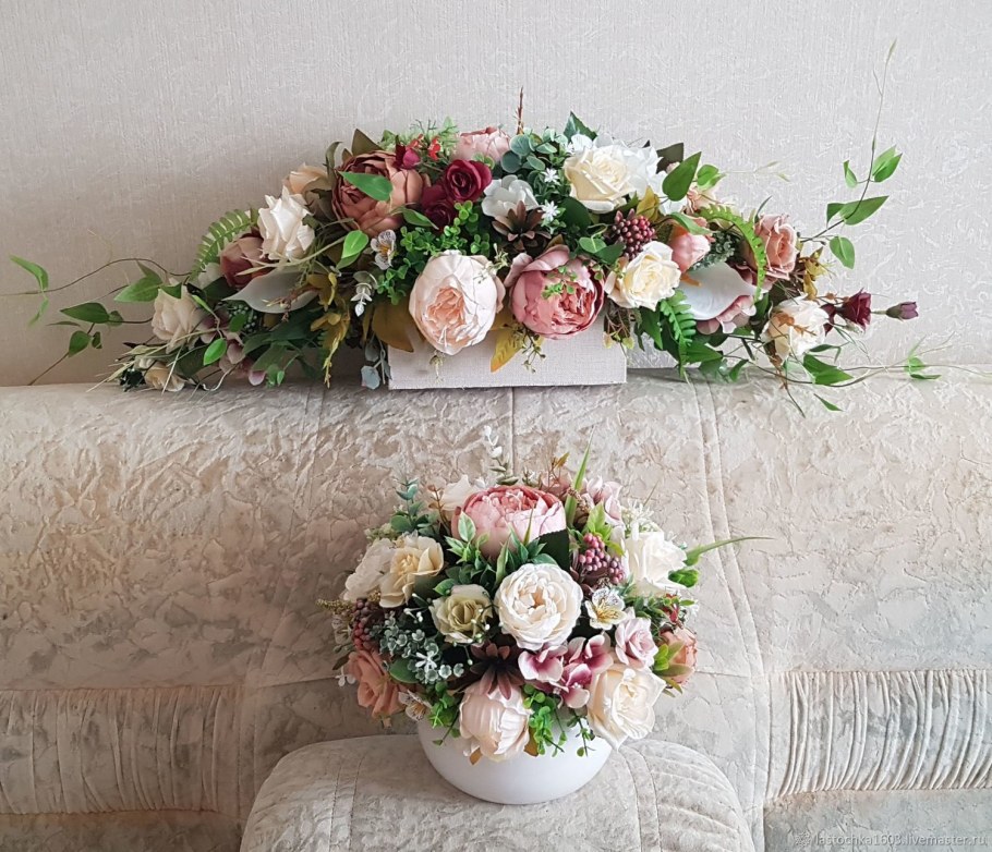 Цветочные композиции из искусственных цветов