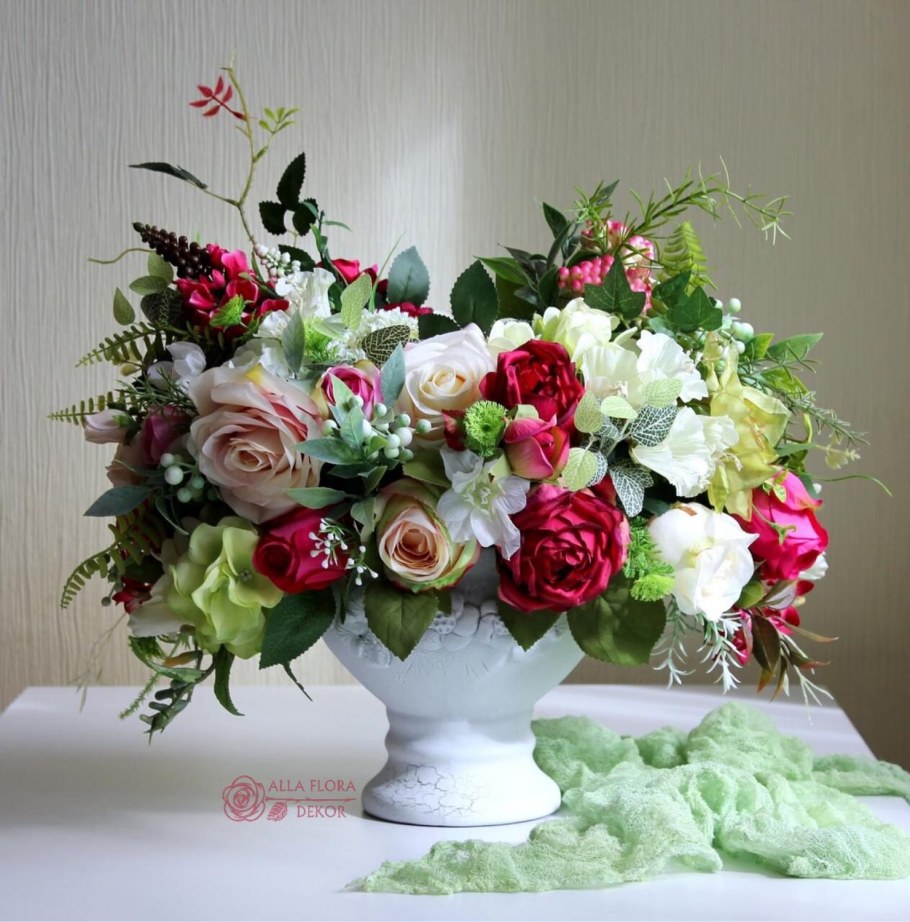 Интерьерные композиции из искусственных