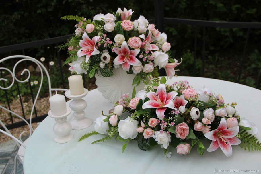 Красивые композиции из искусственных цветов