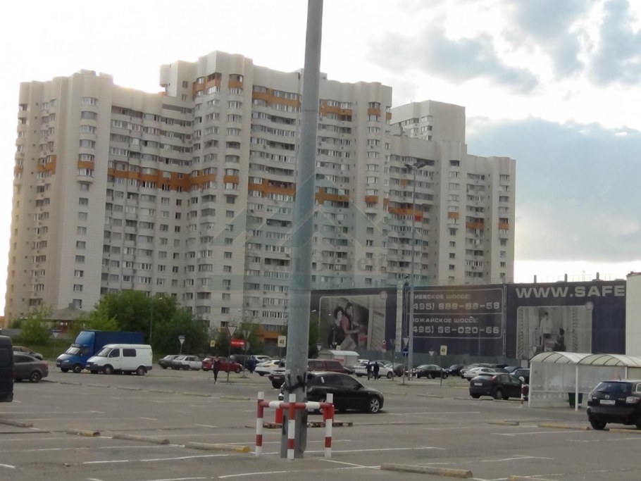 Двери Белоруссии Плаза