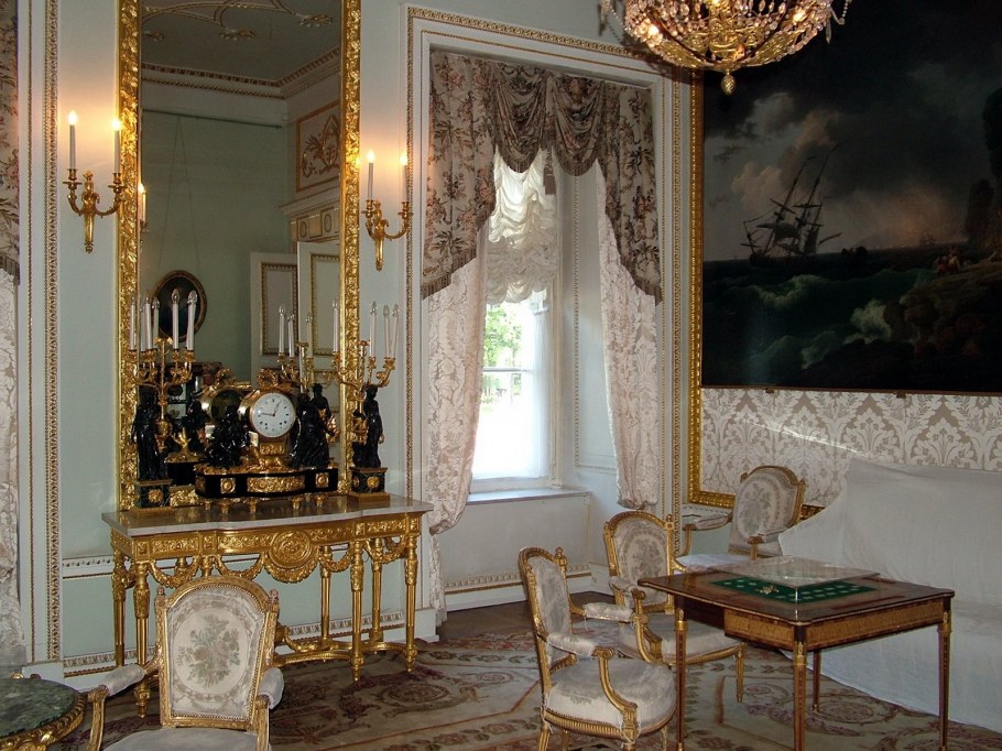 Королевский Ампир