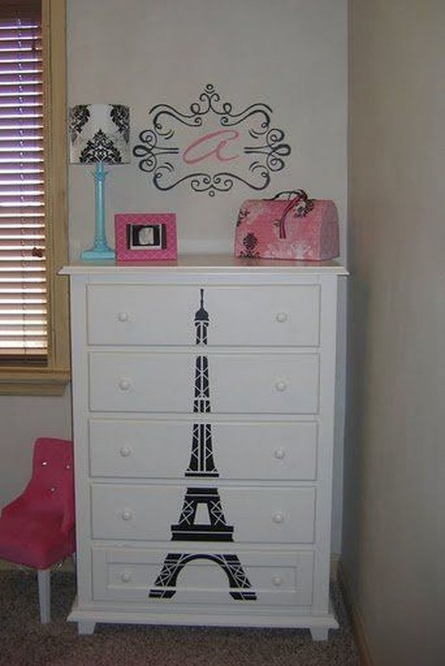 Декор комнаты в стиле Париж