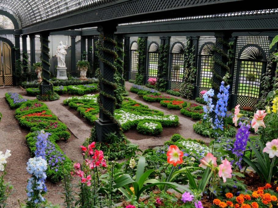 Смешение стилей в ландшафтном дизайне