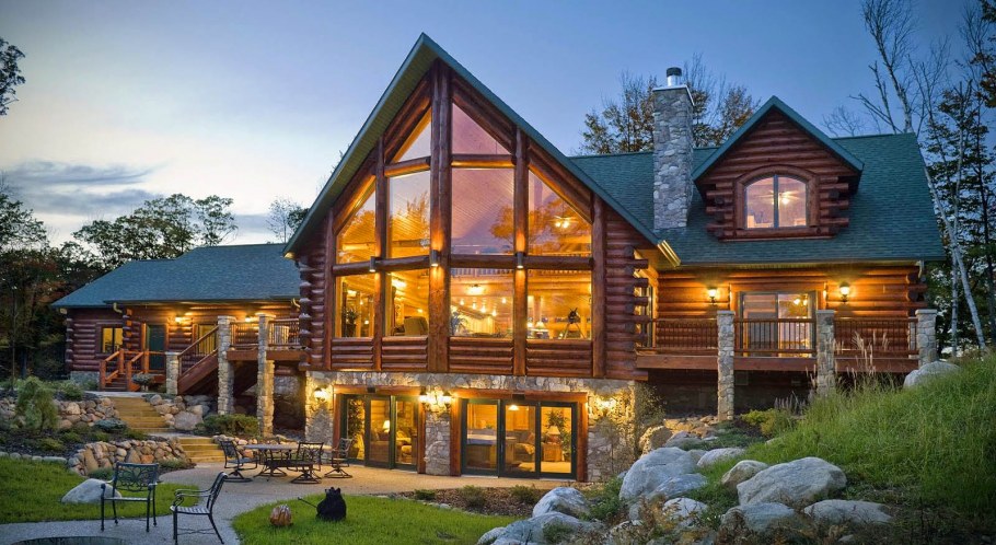 Особняки из камня и дерева в Канаде