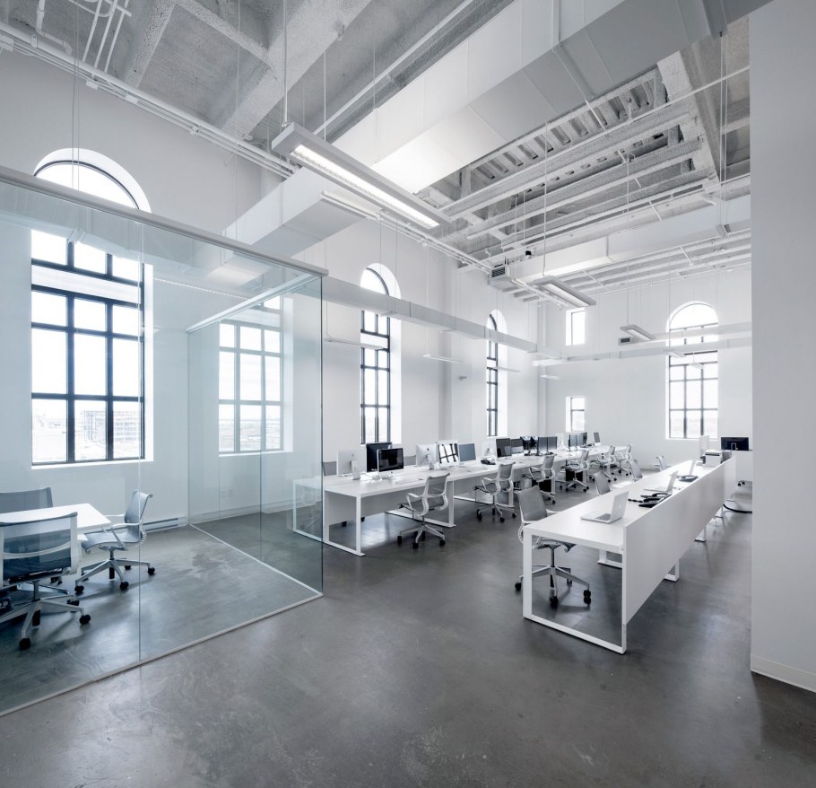 Интерьер производственного цеха