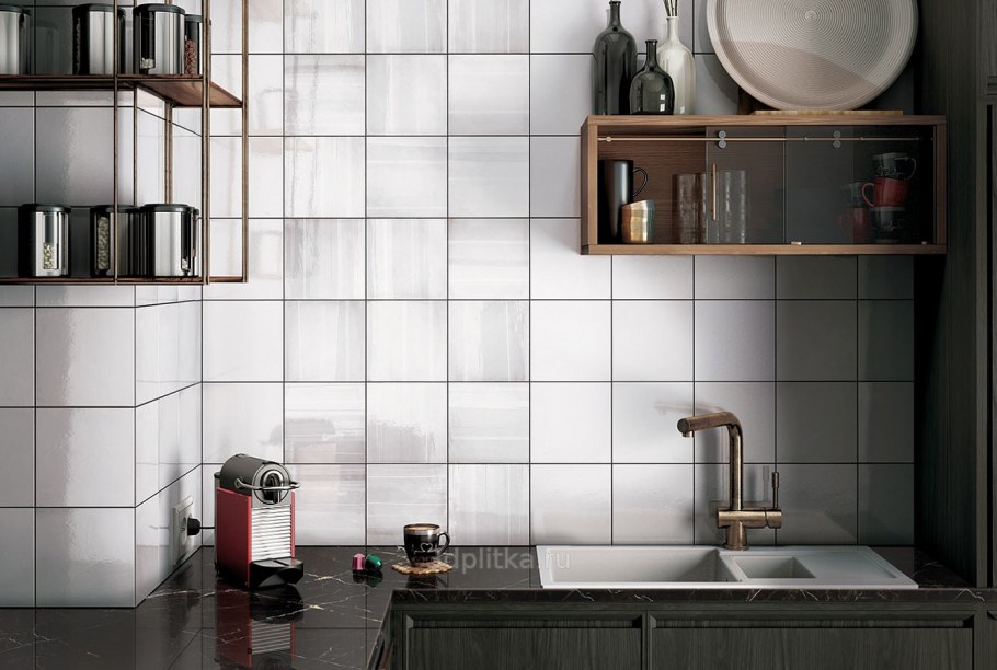 Equipe Habitat Antique White 20x20