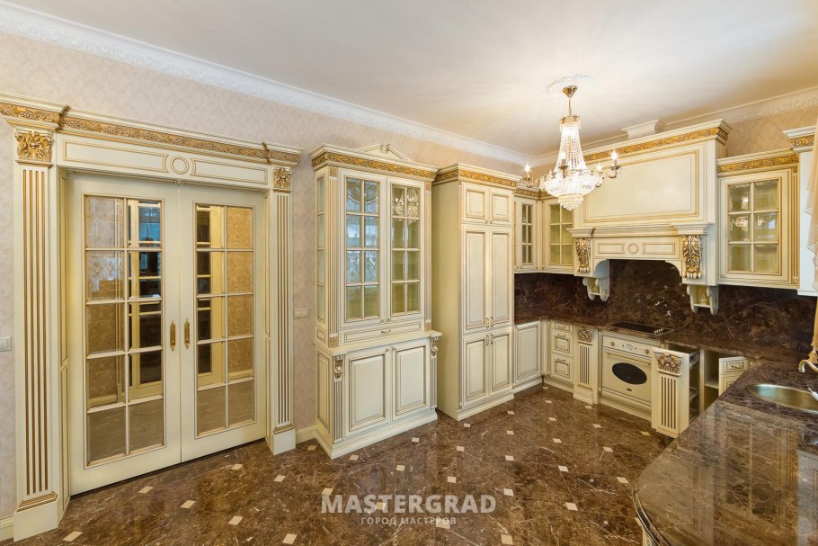 Кухня Версаче белая