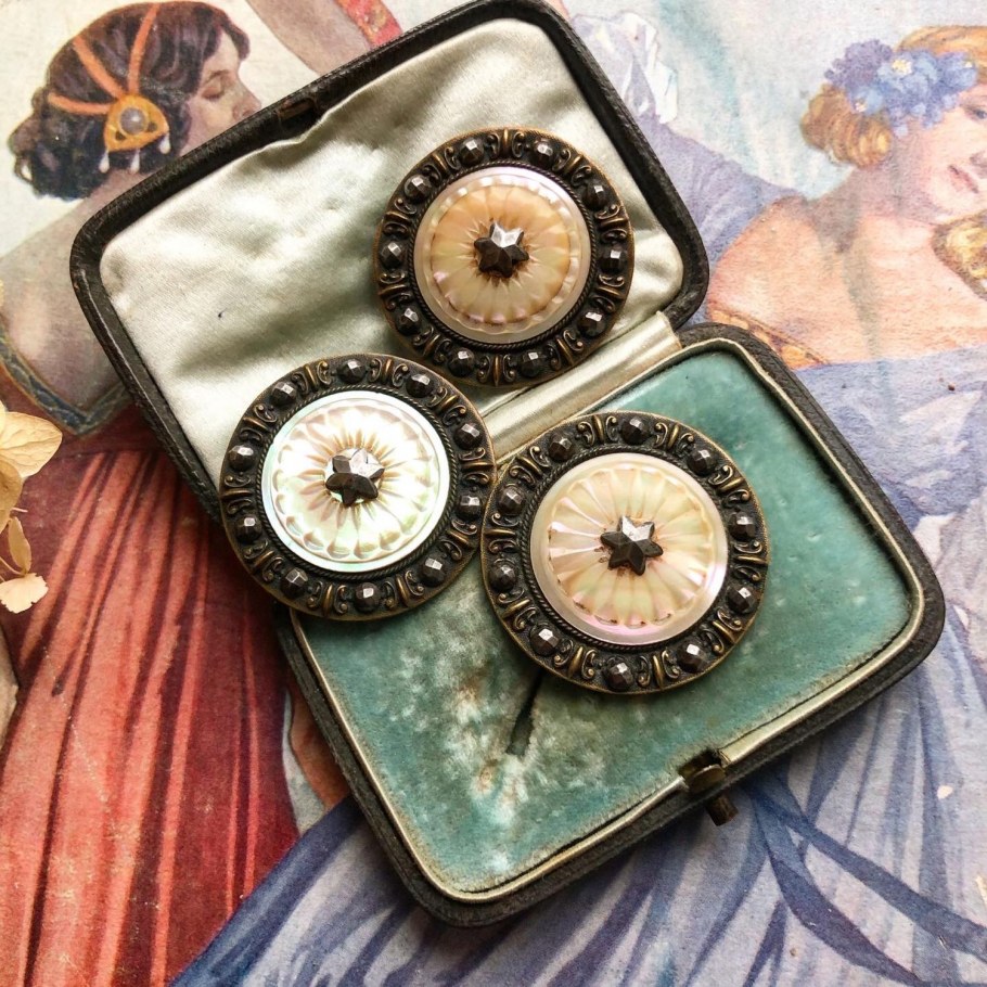 Винтаж Графика