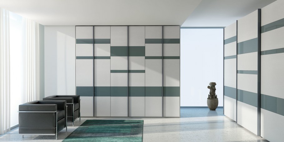 Шкаф купе в серых тонах