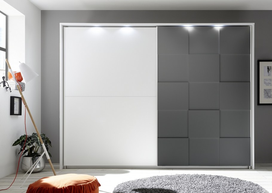 Шкаф купе в серых тонах