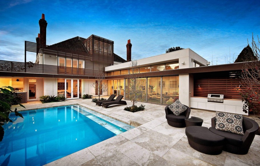 Вилла с бассейном