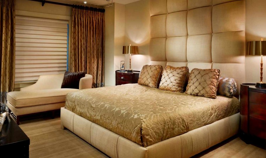 Спальняв бежевых тонпах