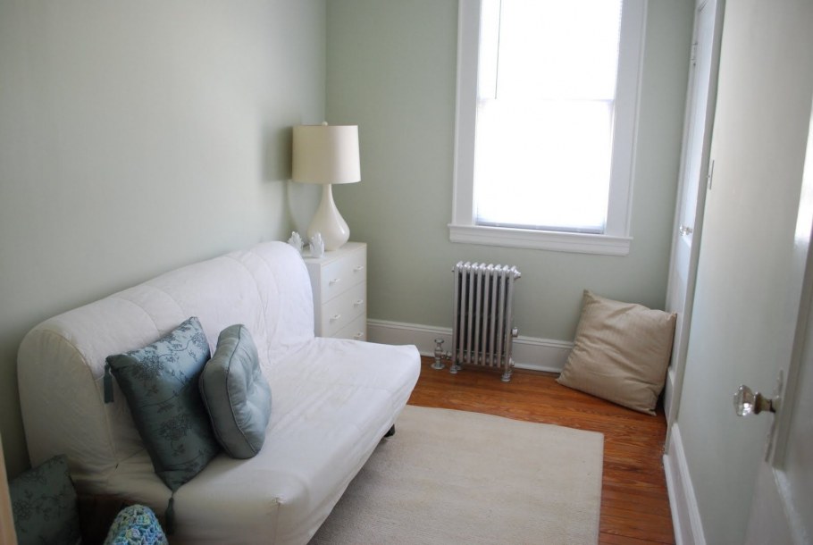 Икеа квадратная комната для гостей