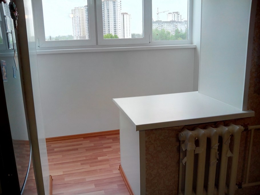 Панорамная лоджия совмещенная с комнатой