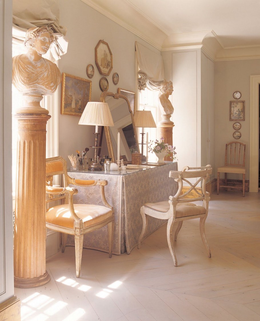 Цветная скульптура