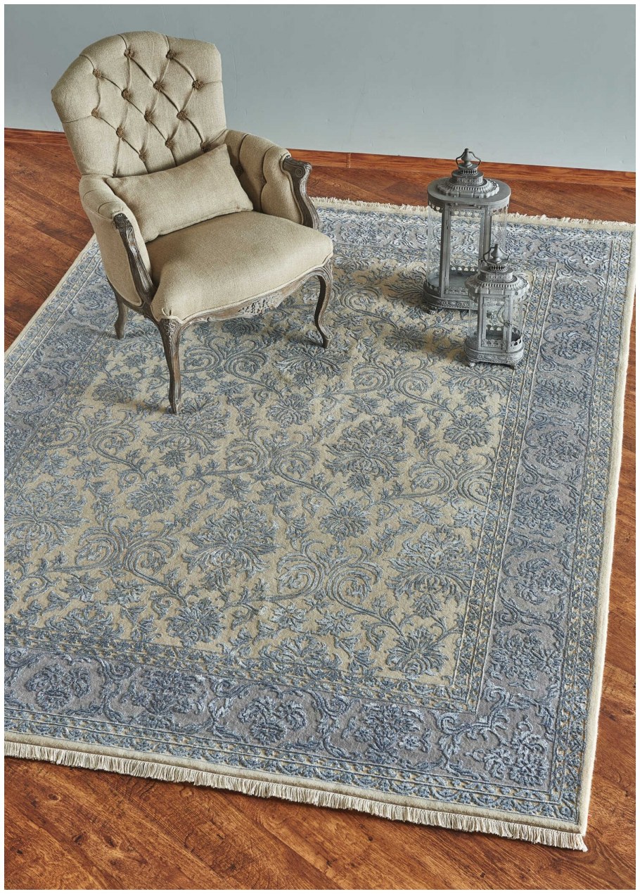 Ковер в классическом стиле