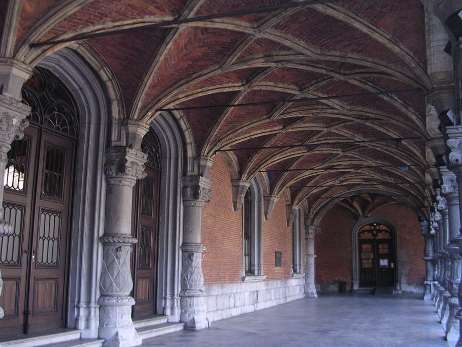 Нервюрные своды Готика