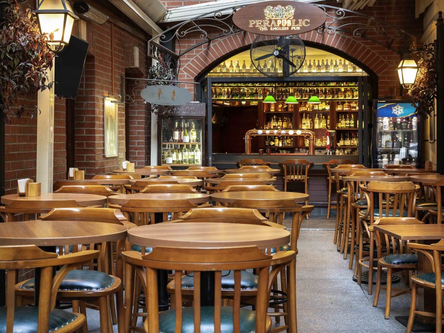 Кафе в Англии интерьер