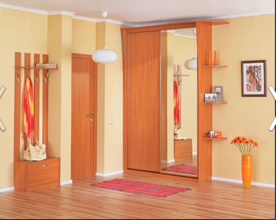 Гостиная в желтом цвете