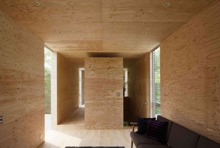 Обшивка стен фанерой