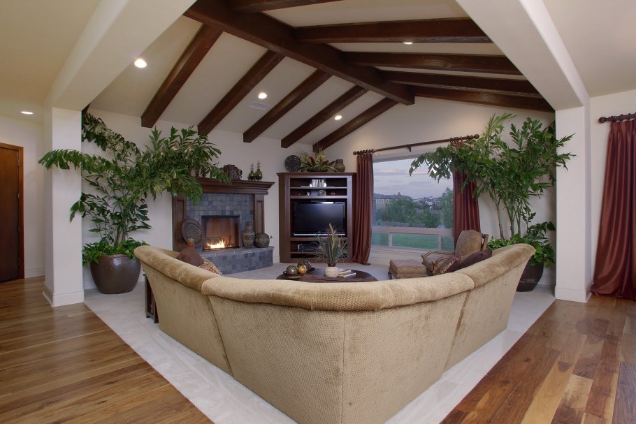 Декоративные балки на потолок