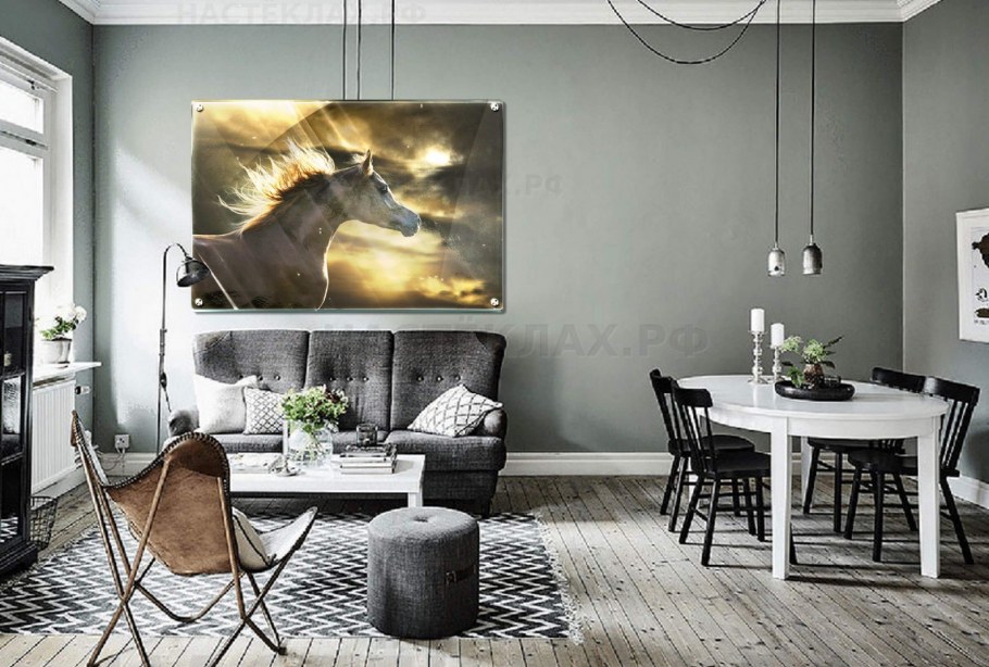 Серо зеленая стена в интерьере Сканди