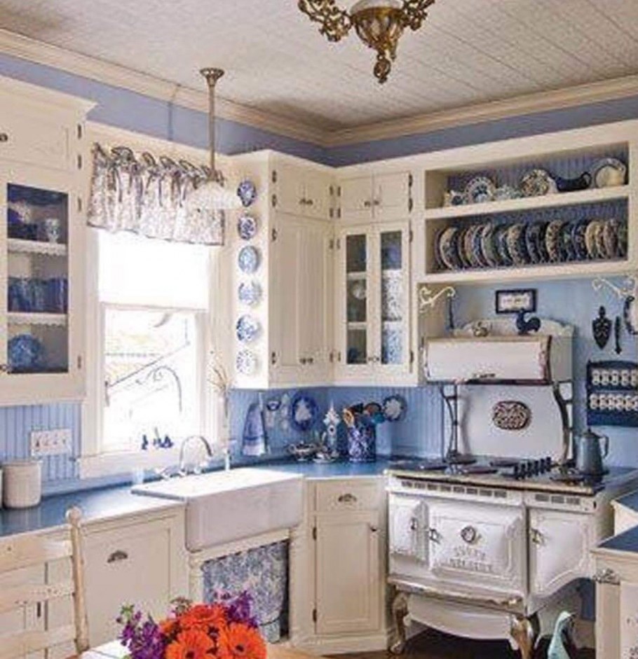 Деревянная кухня