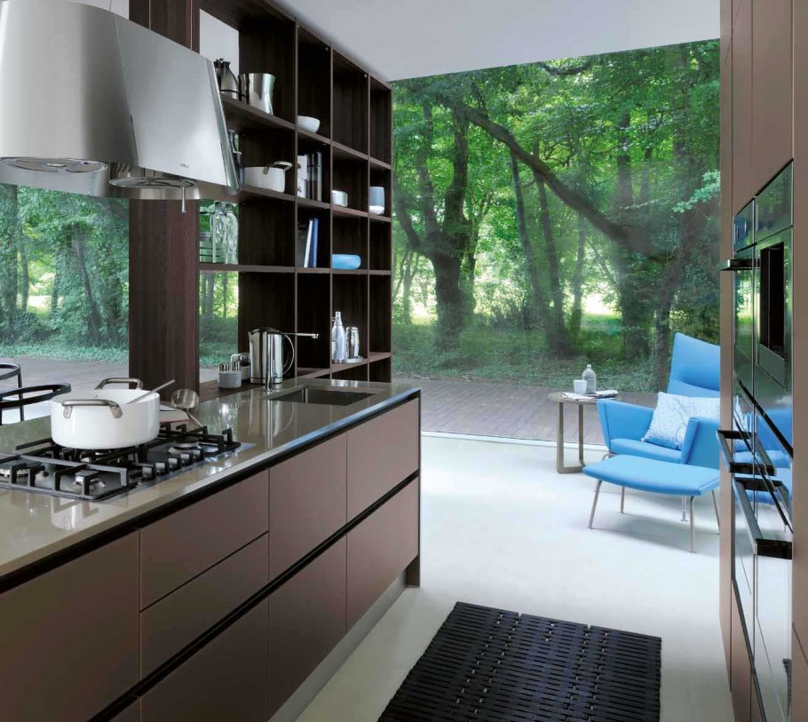 Кухни Veneta cucine с островом темно зеленый