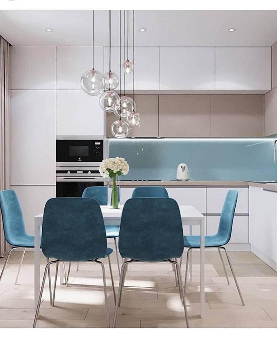 Кухня с бирюзовыми акцентами