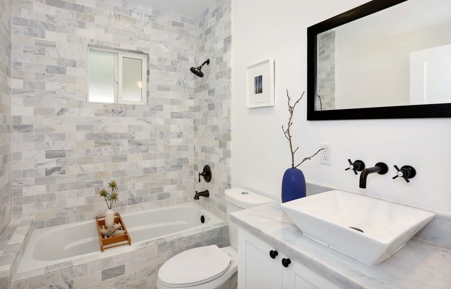 Плитка для маленькой ванной комнаты