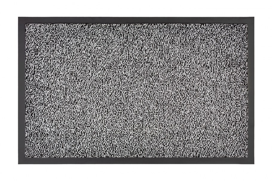 Квадратная прихожая с 4 дверьми