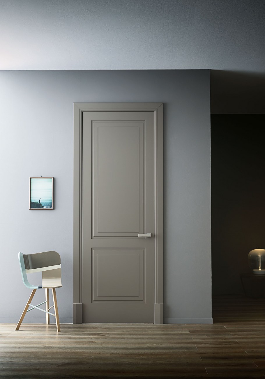 Белые двери в интерьере