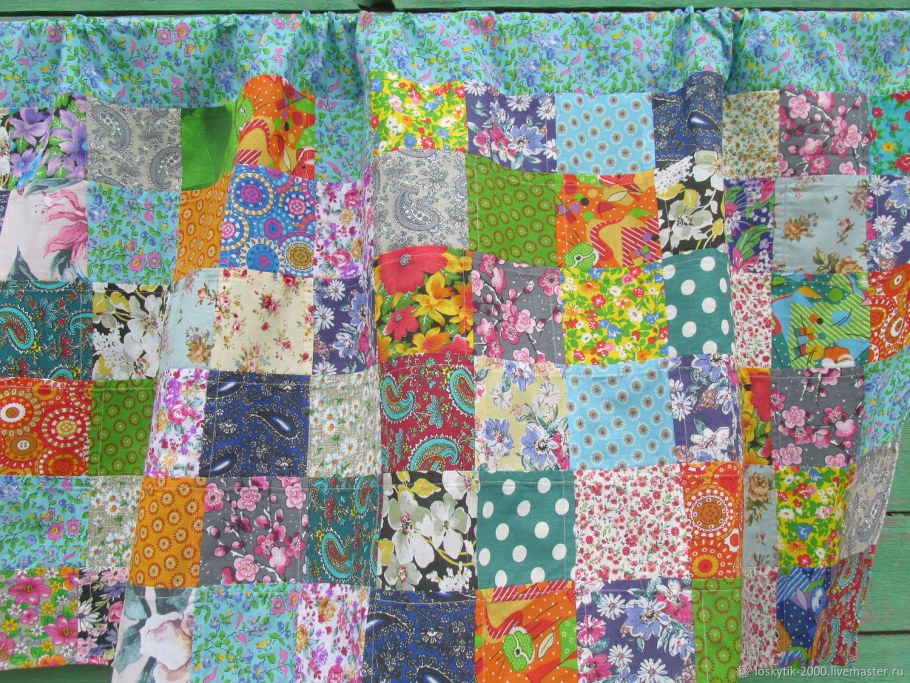 Лоскутный занавес