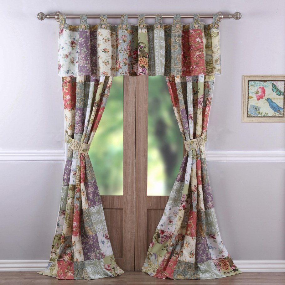 Шторы из лоскута
