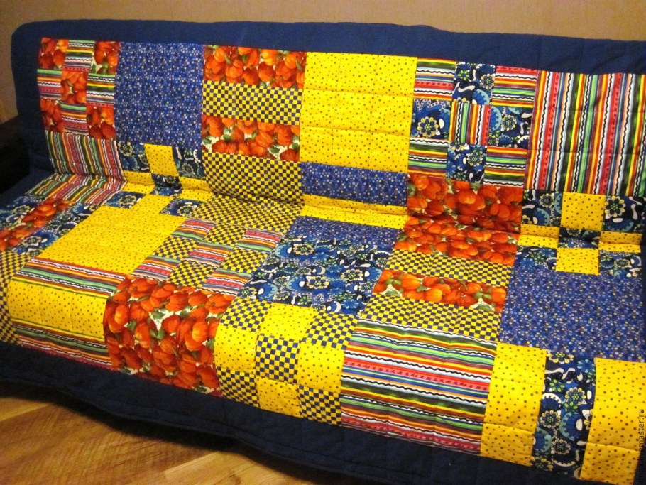Лоскутное покрывало на диван