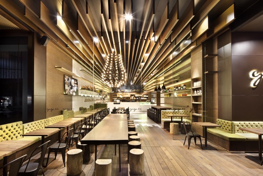 Интерьер кафе