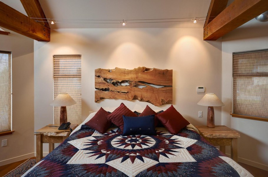 Декор изголовья кровати