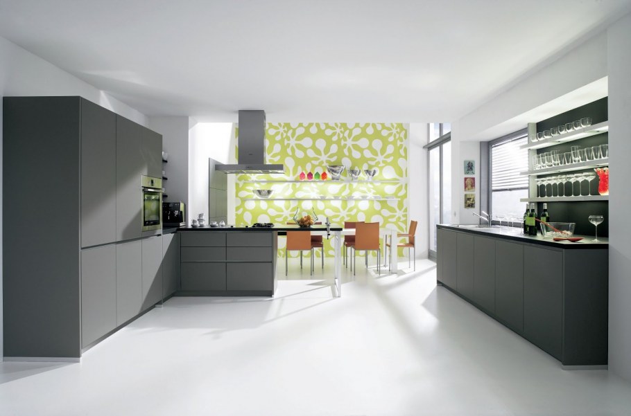 Серые обои на кухне сочетание