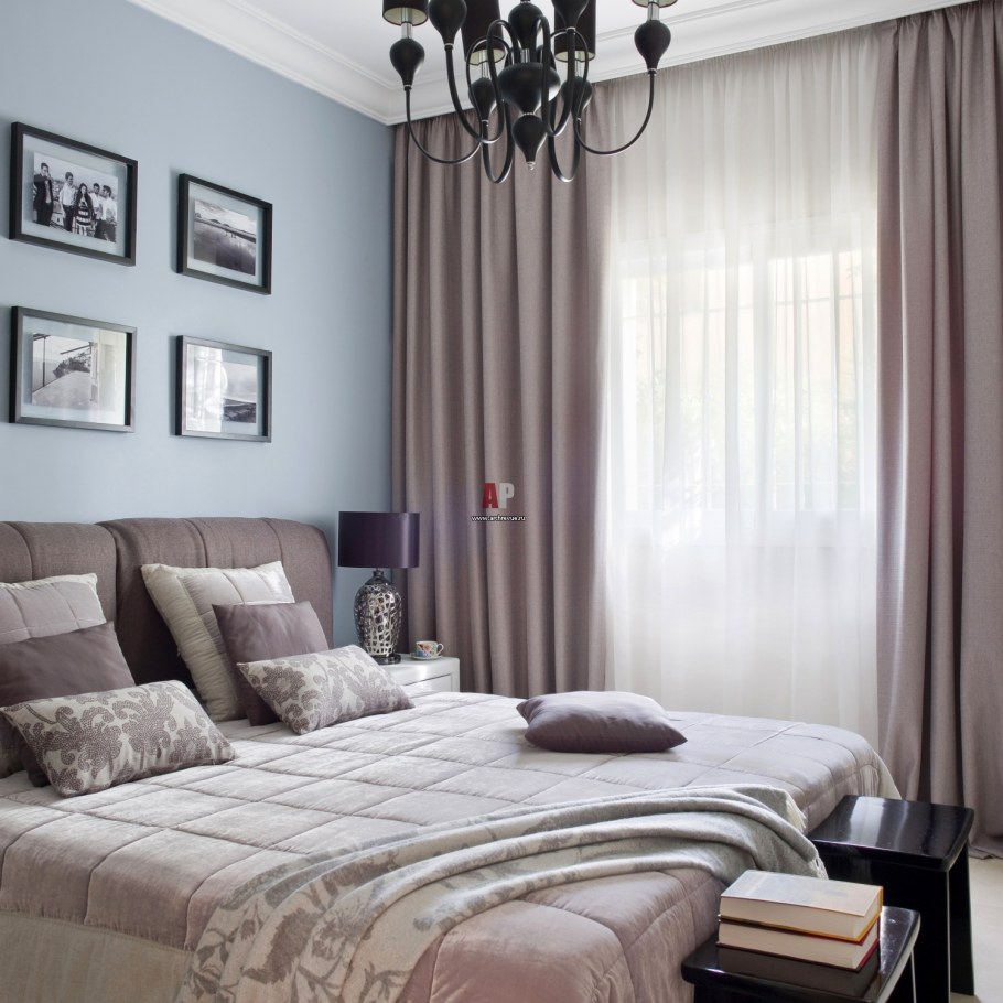 Бежевые занавески в спальню